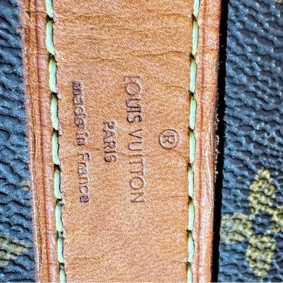 Louis Vuitton Keepall 50 Brown and Tan Monogram Bag - Picture 8 of 9